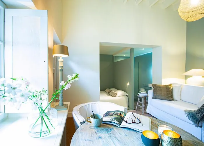 Onder De Linde Couette-café 3*